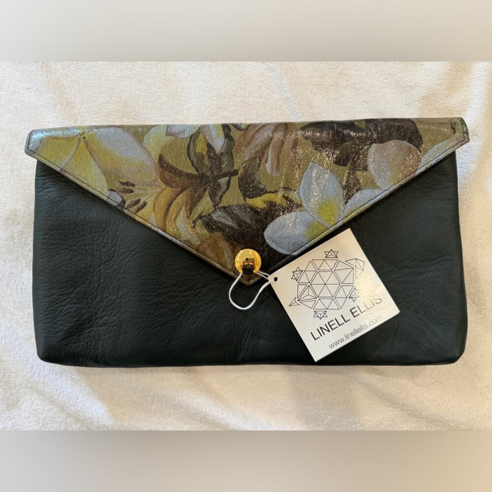 NWT Linell Ellis Florence Envelope Clutch